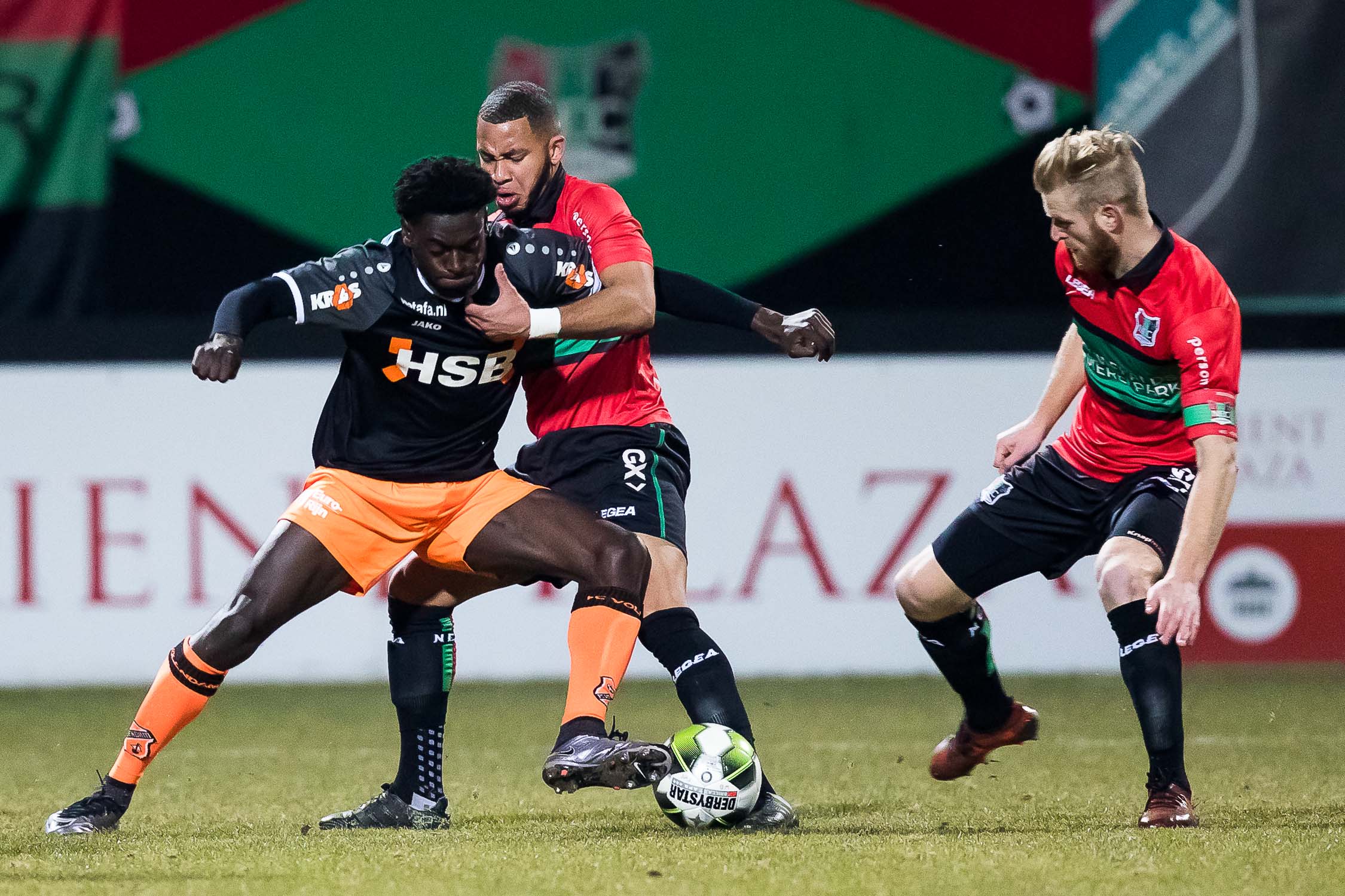 NEC - FC Volendam (3 - 0)