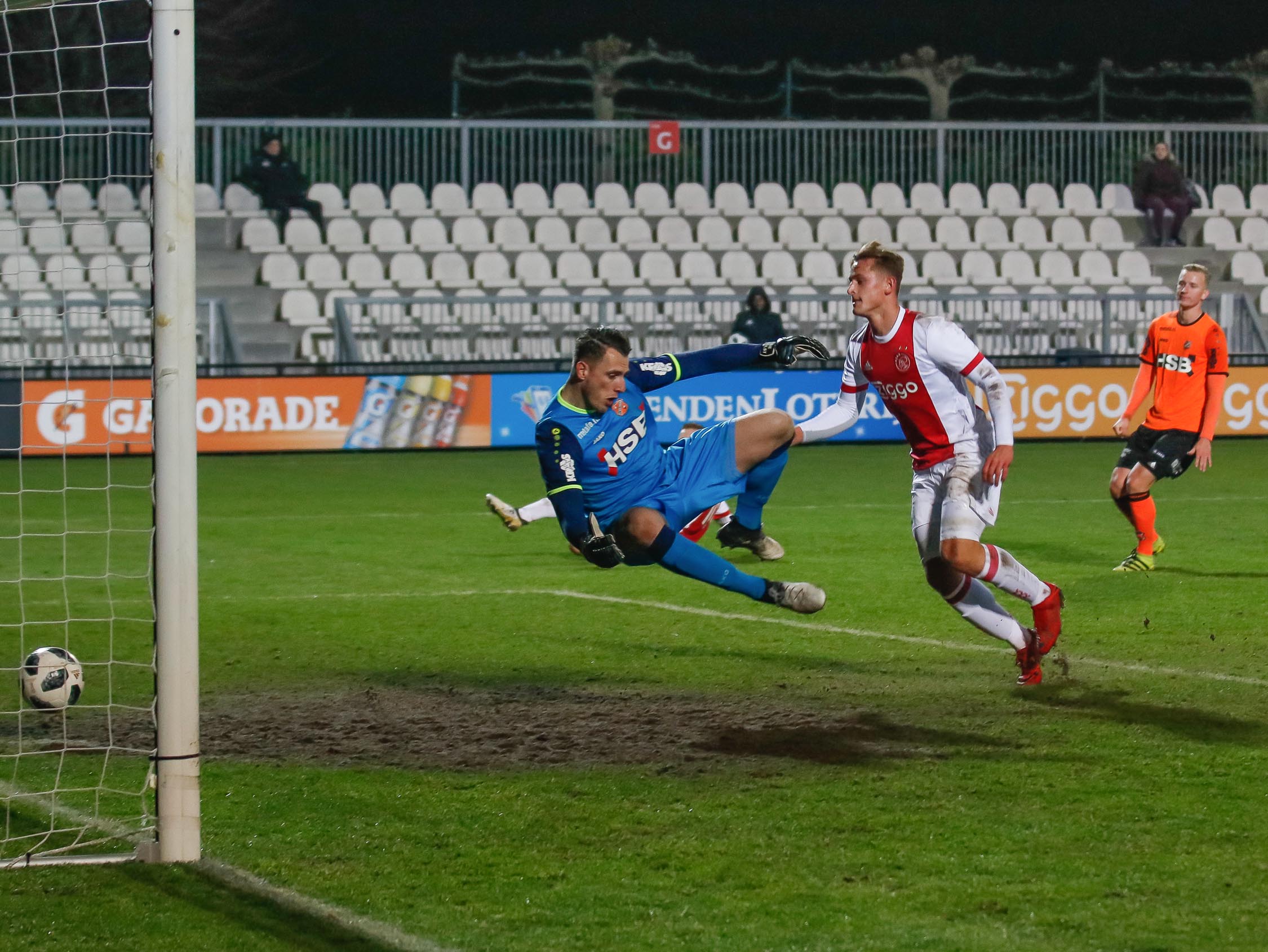 Keeper Hobie Verhulst vertrekt bij FC Volendam