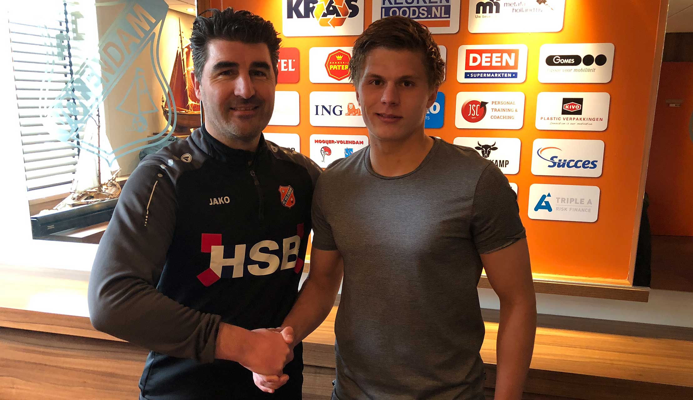 Alex Plat verlengt contract met 2 jaar