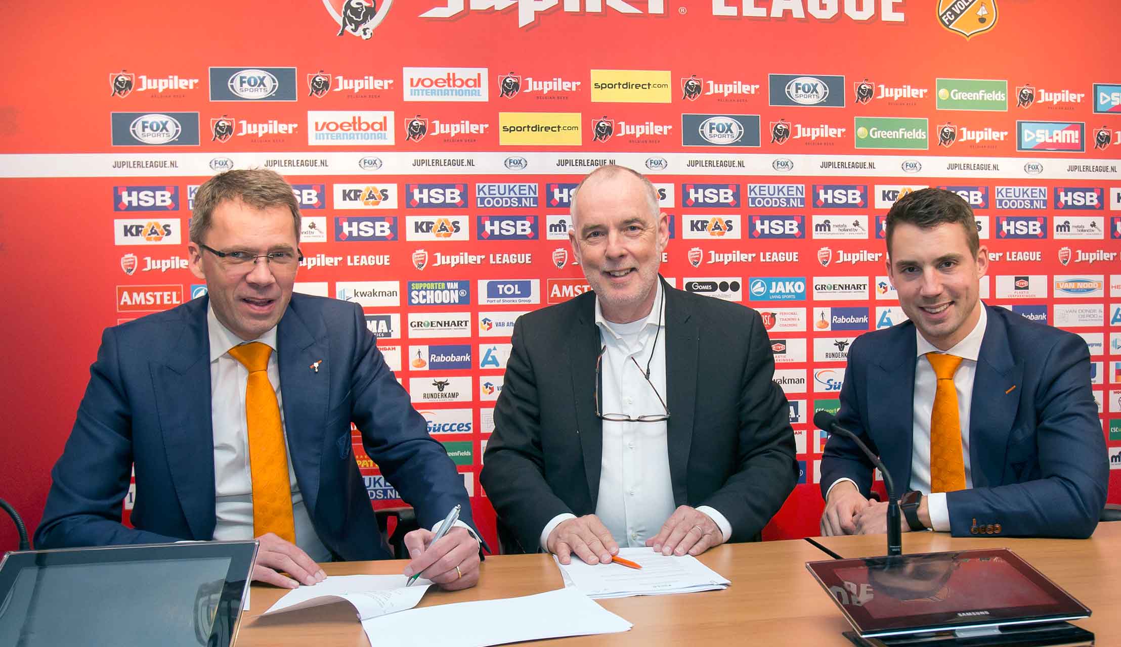 FC Volendam en Feeld ondertekenen samenwerkingsovereenkomst