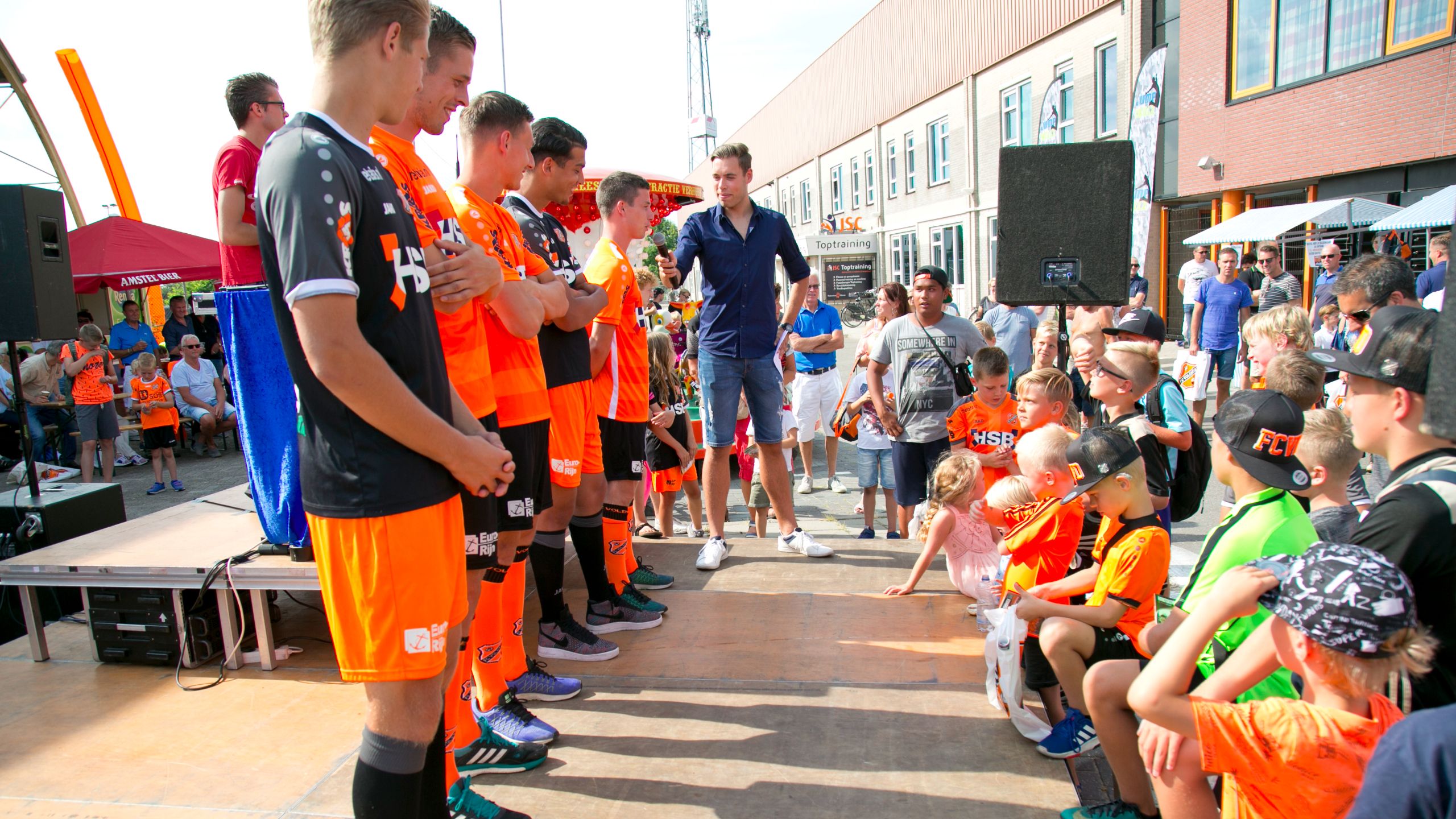 Terugblik Open Dag 2018: veel zon en oranje!