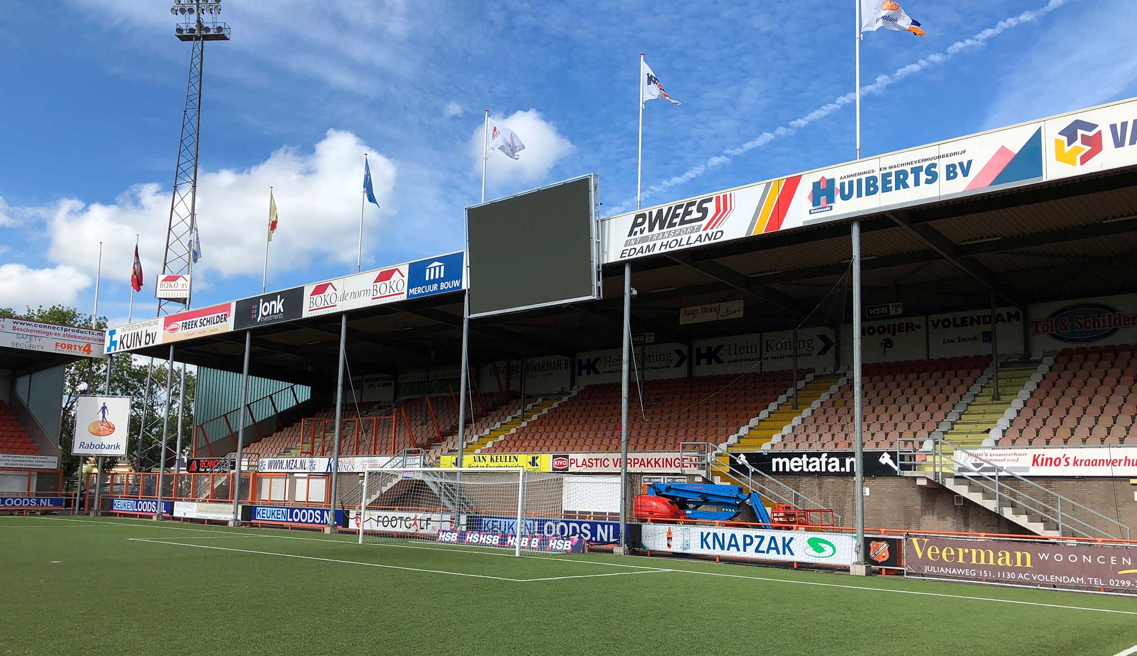 Nieuwe Videowalls Kras Stadion