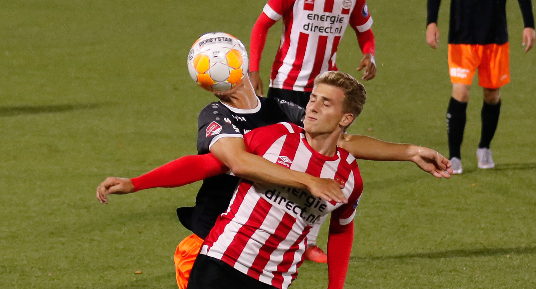 Nipte nederlaag FC Volendam bij Jong PSV