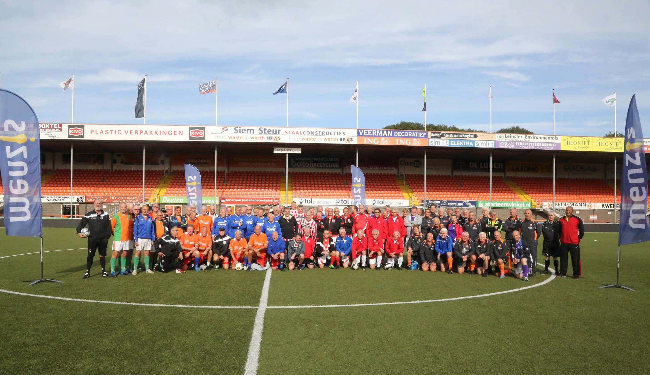 Old Stars Noord-Holland meeting in KRAS Stadion
