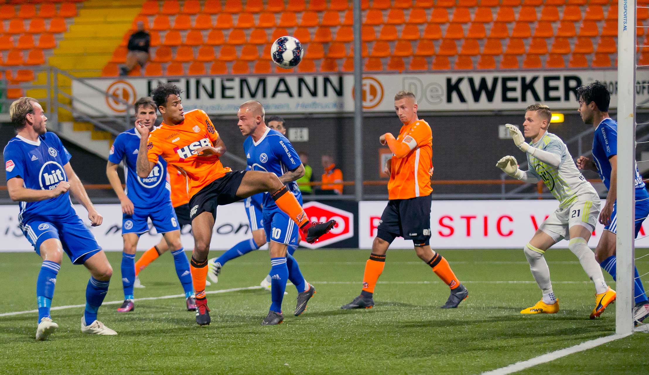 Darryl Baly twee jaar langer bij FC Volendam