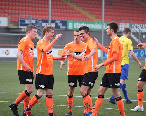 Jong FC Volendam vermorzelt Dongen