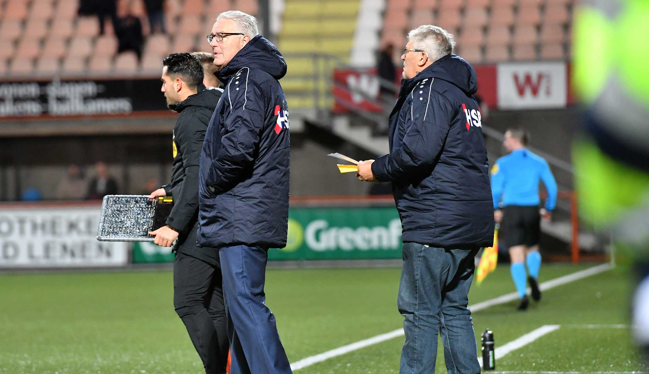 Teammanager Klaas Smit zwaait na vijftien jaar af
