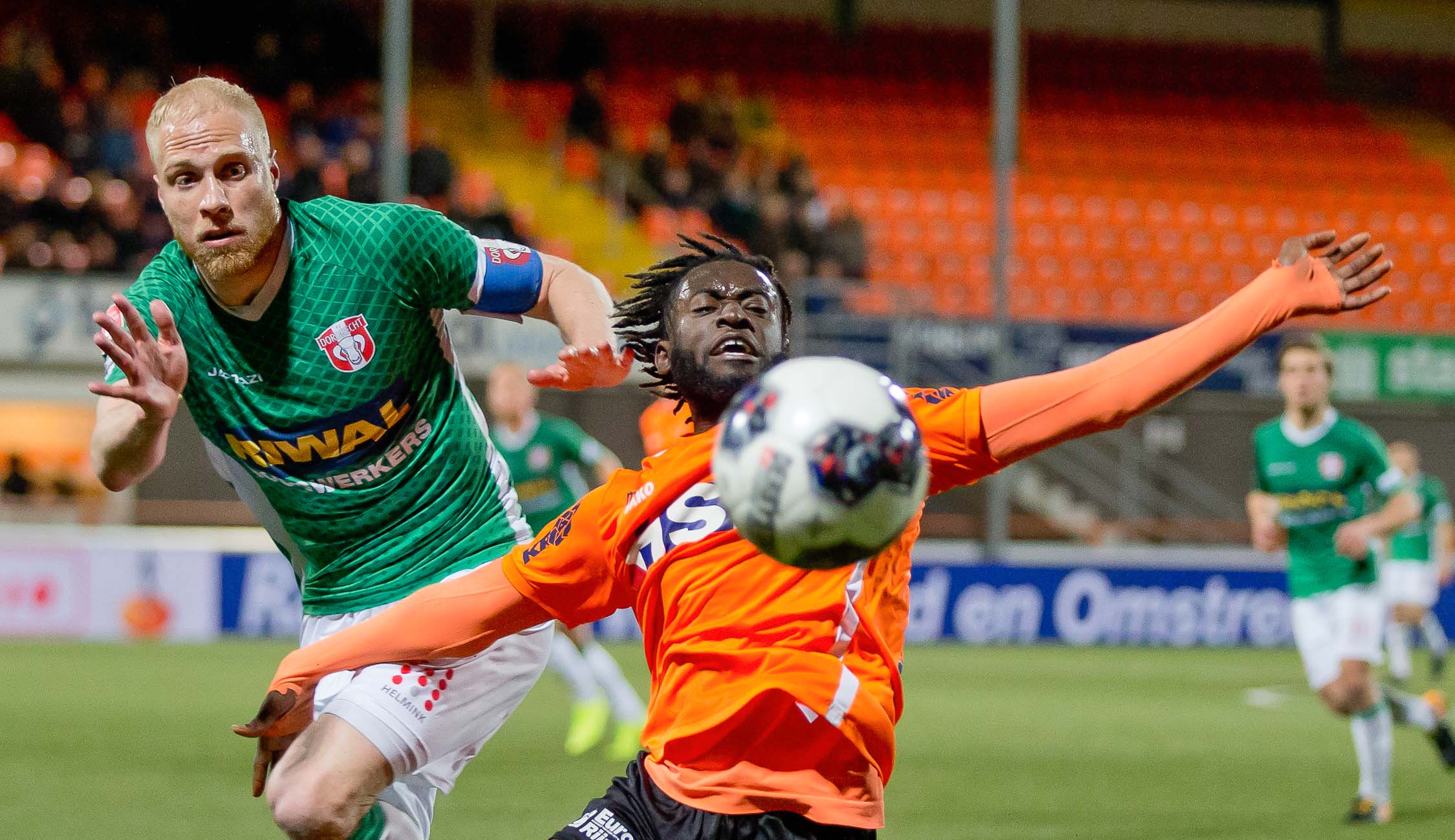 FC Volendam - FC Dordrecht: 3 - 4 (1 - 2)