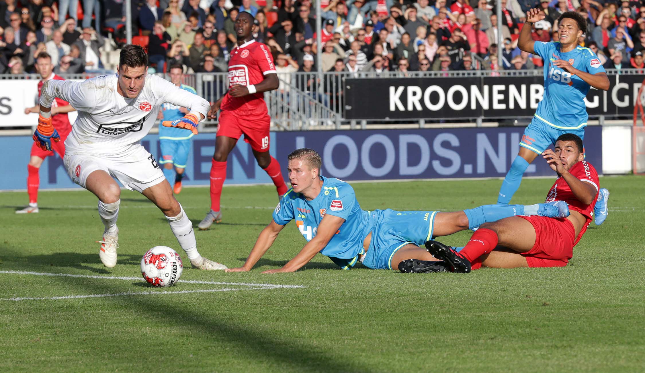 Almere City FC - FC Volendam 1 - 0 (1 - 0)