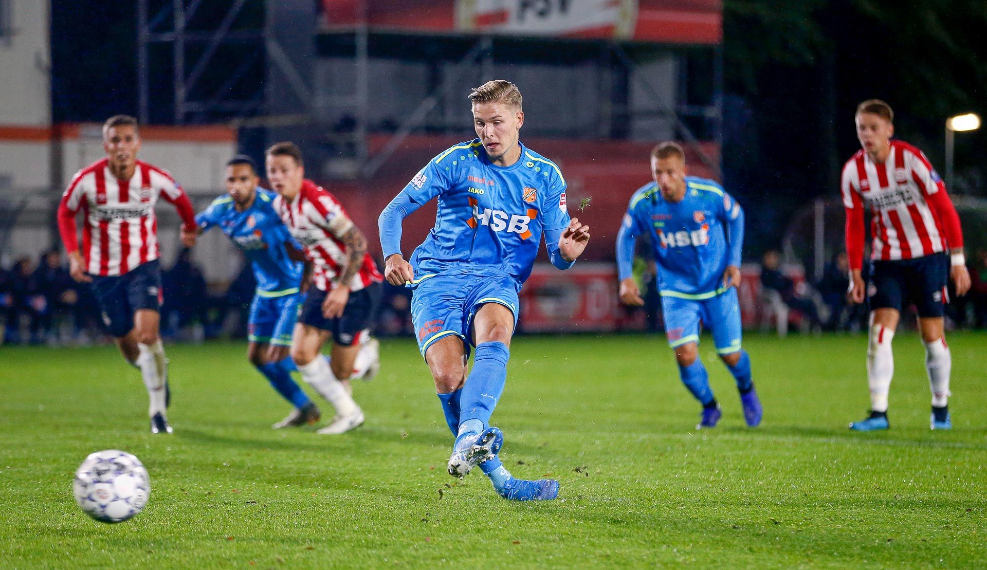 Jong PSV - FC Volendam: 3 - 1 (1 - 1)