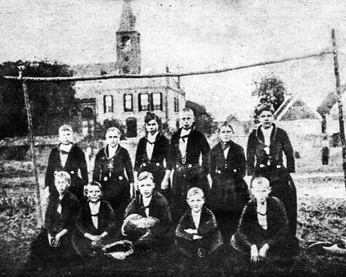 Honderd jaar voetbal in Volendam