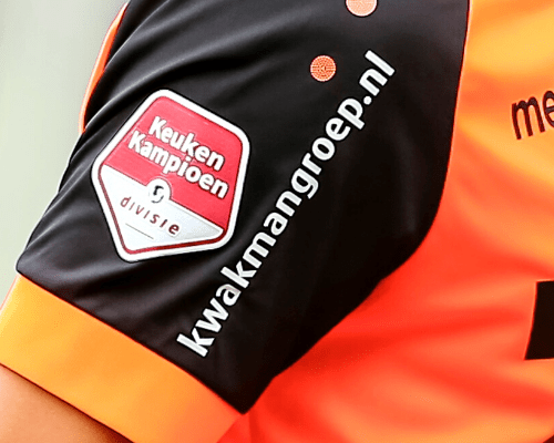 FC Volendam presenteert Kwakman Groep als mouwsponsor