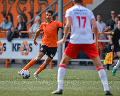 Jong FC Volendam deelt in de slotfase punt met Noordwijk