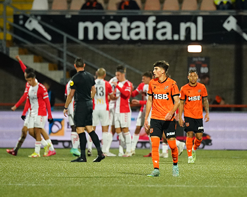 Bekertoernooi FC Volendam ten einde na verlies tegen FC Emmen