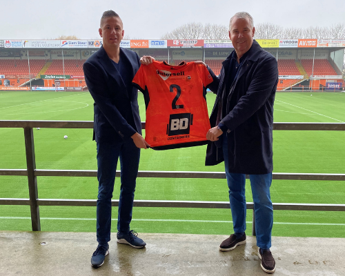 BD Containers siert achterkant tenue Jong FC Volendam