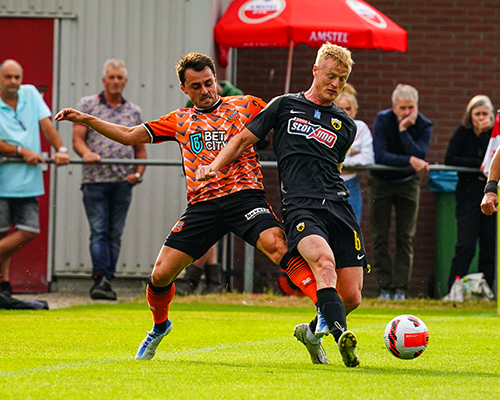 FC Volendam delft onderspit tegen AEK Athene