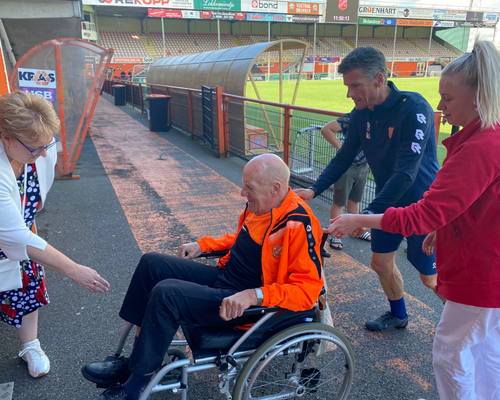 Ouderen hebben dag van hun leven bij FC Volendam