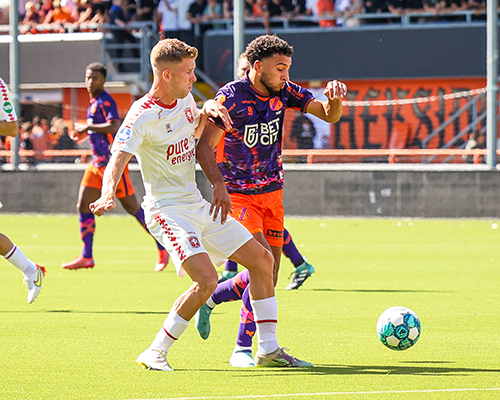 Matchwinner Zeefuik schiet FC Volendam in eindfase langs FC Twente