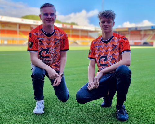 FC Volendam debuteert in eDivisie; Luca Schilder en Collin Dekkers e-sporters