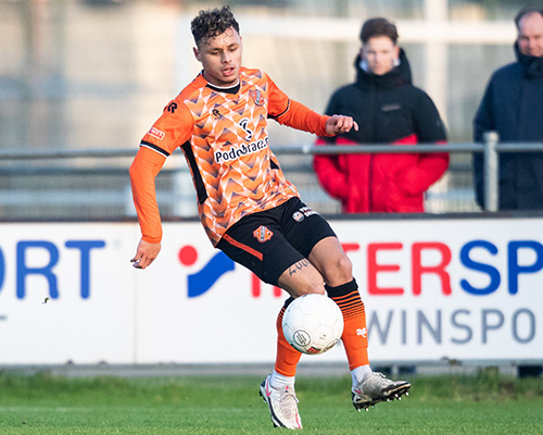 Jong FC Volendam hervat competitie met een flinke domper