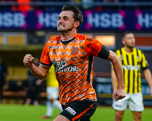 Standvastig FC Volendam behaalt vijfde zege van seizoen