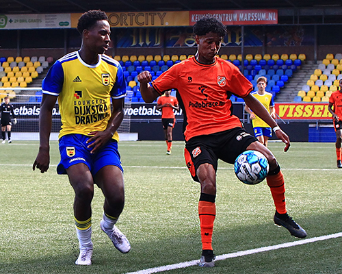 Jong FC Volendam heeft geen kind aan Cambuur o21 en wint