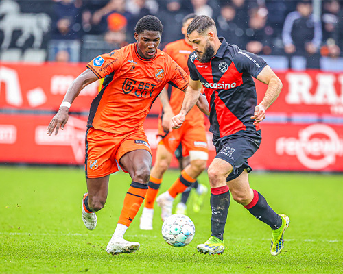 FC Volendam knokt zich in Almere naar terecht punt