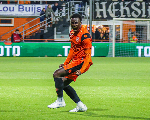 FC Volendam wint dankzij gouden wissels in slotfase van Helmond Sport