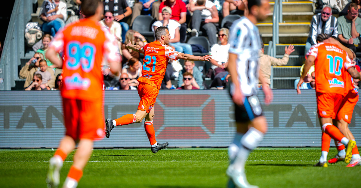 FC Volendam pakt cruciale punten tegen Heracles Almelo