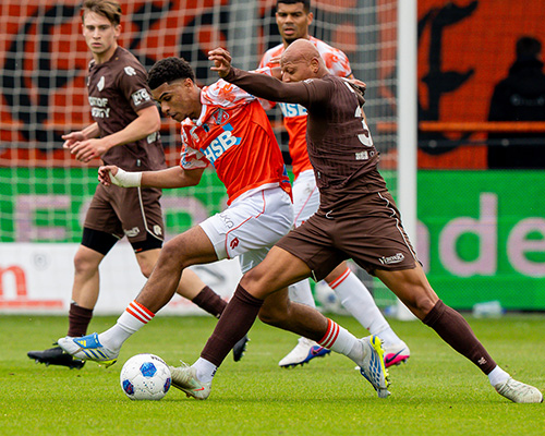 FC Volendam gaat play-offs in na nederlaag tegen Telstar