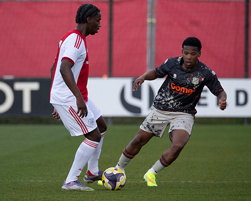 FC Volendam O19 ontvangt flinke dreun van Ajax O19