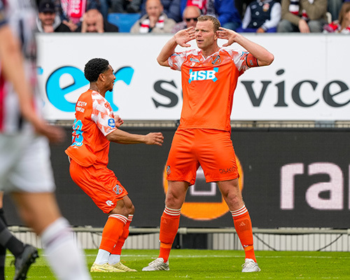 Volendammers winnen eerste play-offs-duel in Tilburg