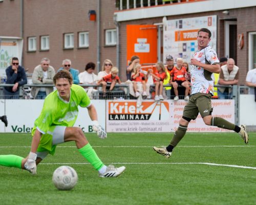 FC Volendam opent oefencampagne met zege tegen RKAV Volendam