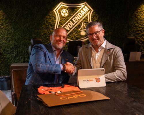 Vestiti del CAPO nieuwe kledingpartner FC Volendam