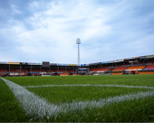 Administratie en Fanshop dicht wegens kermis