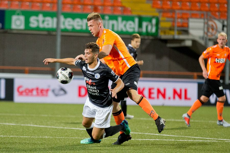 Volendam begint competitie met valse start (update)