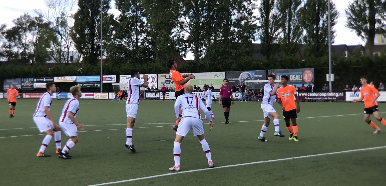 Jong FC Volendam wint eenvoudig van Fortuna Wormerveer