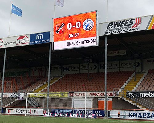 Nieuwe Videowalls Kras Stadion