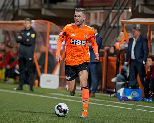 Cas Peters in LOVE Voetbal Extra