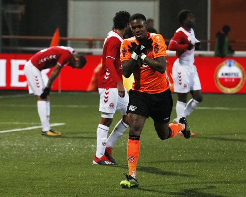 FC Volendam doet goede zaken