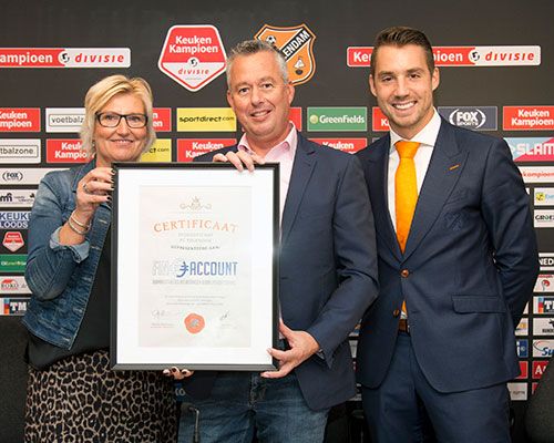 Finaccount en FC Volendam ondertekenen sponsorcontract