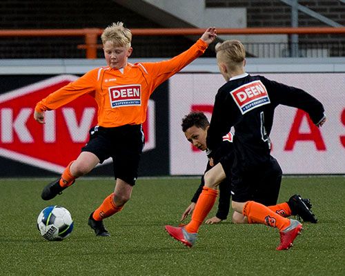 Deen Cup: KFC 1910 en VV Grashoppers door naar de volgende ronde