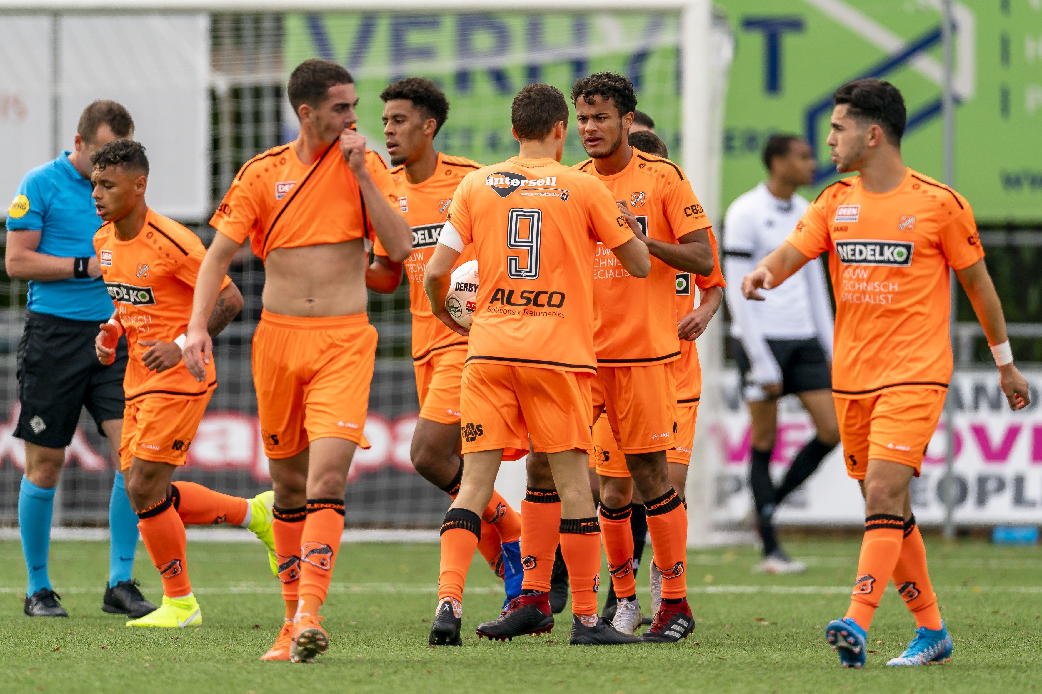 Jong FC Volendam krijgt pak slaag van concurrent